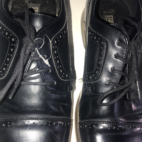 Big Boy’s Stacy Adams Dress Shoes - Picture 2 of 11